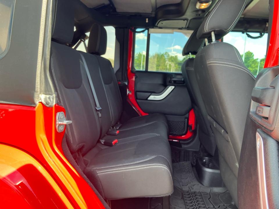 Used 2016 Jeep Wrangler Unlimited SUV