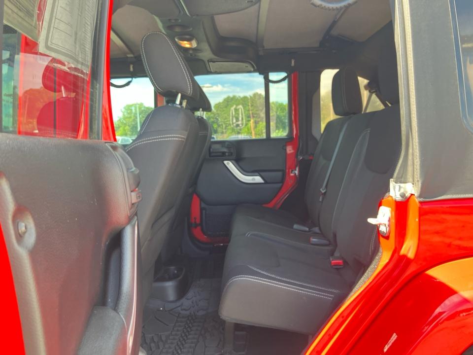 Used 2016 Jeep Wrangler Unlimited SUV