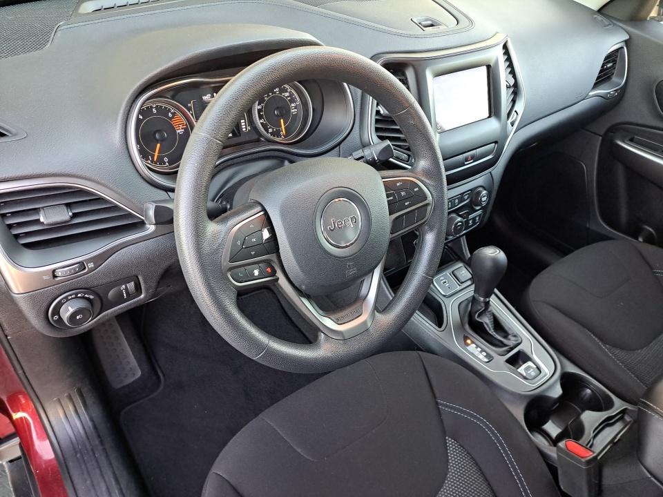 Used 2019 Jeep Cherokee SUV