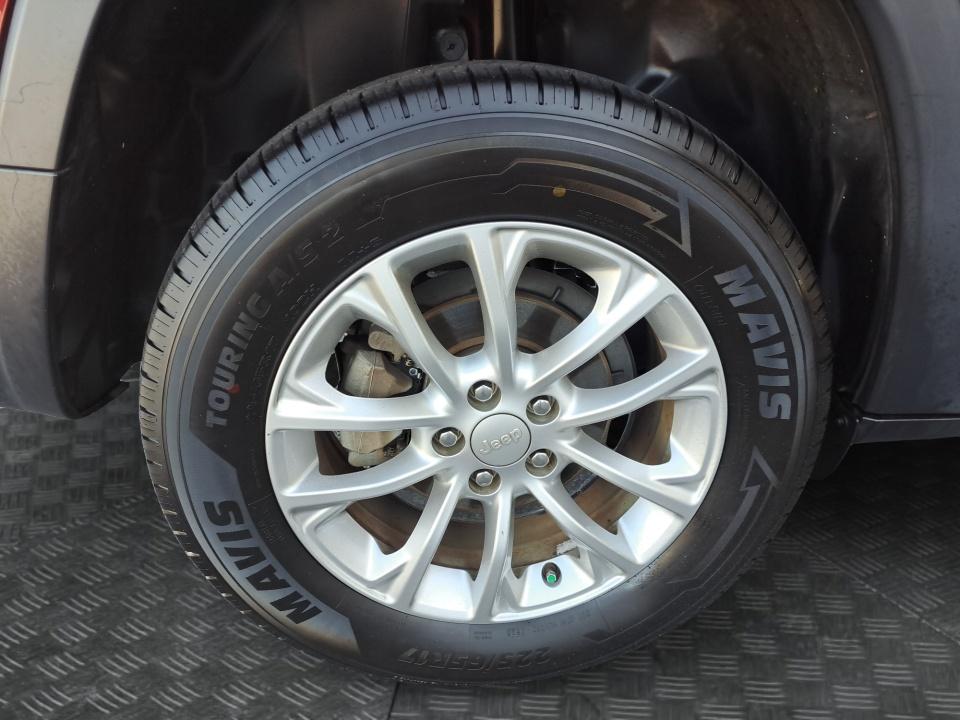 Used 2019 Jeep Cherokee SUV