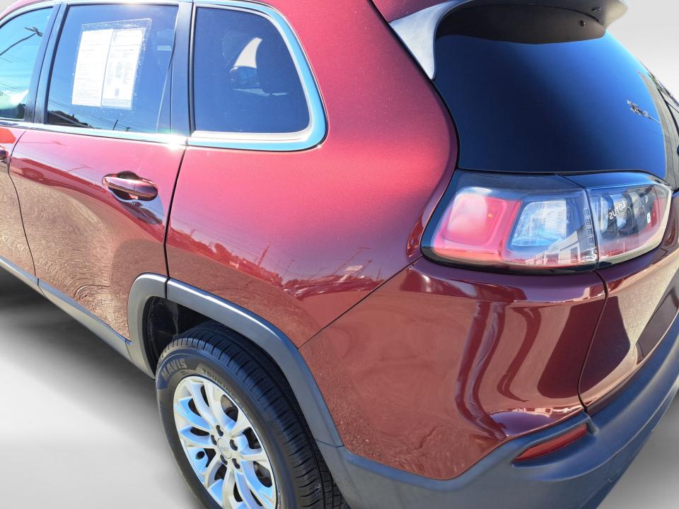 Used 2019 Jeep Cherokee SUV
