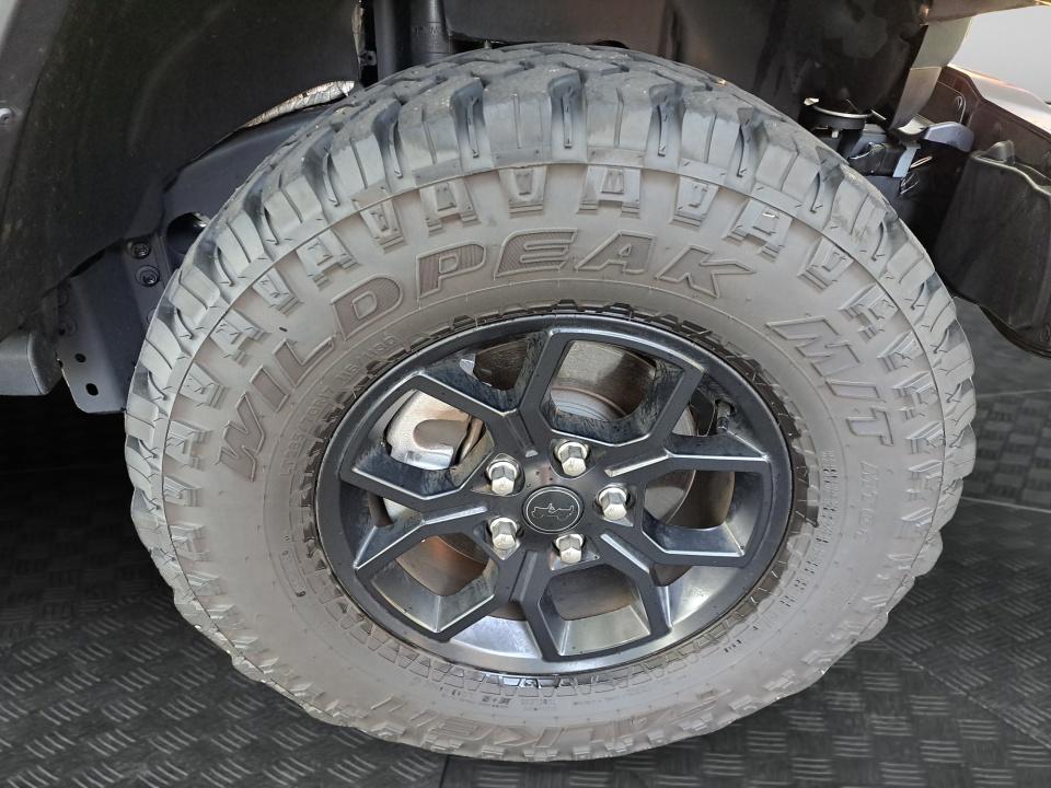 Used 2025 Jeep Wrangler SUV