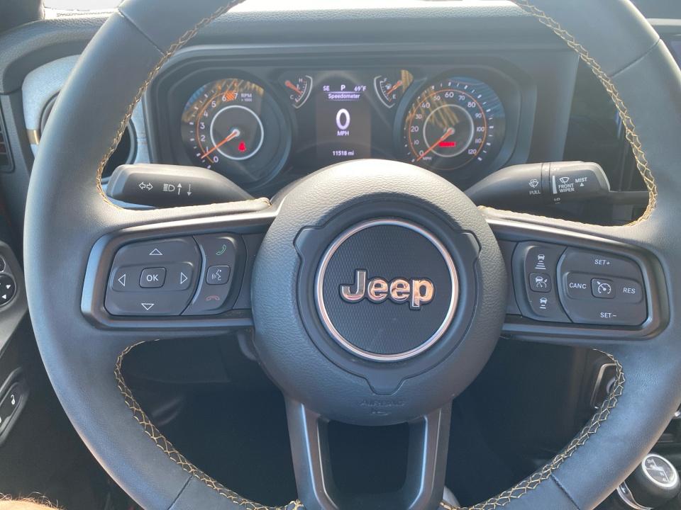 Used 2024 Jeep Wrangler SUV