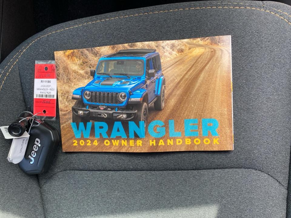 Used 2024 Jeep Wrangler SUV