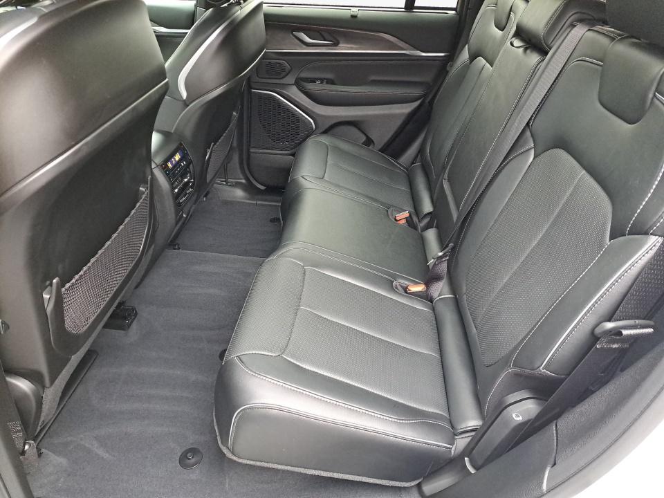 Used 2023 Jeep Grand Cherokee SUV