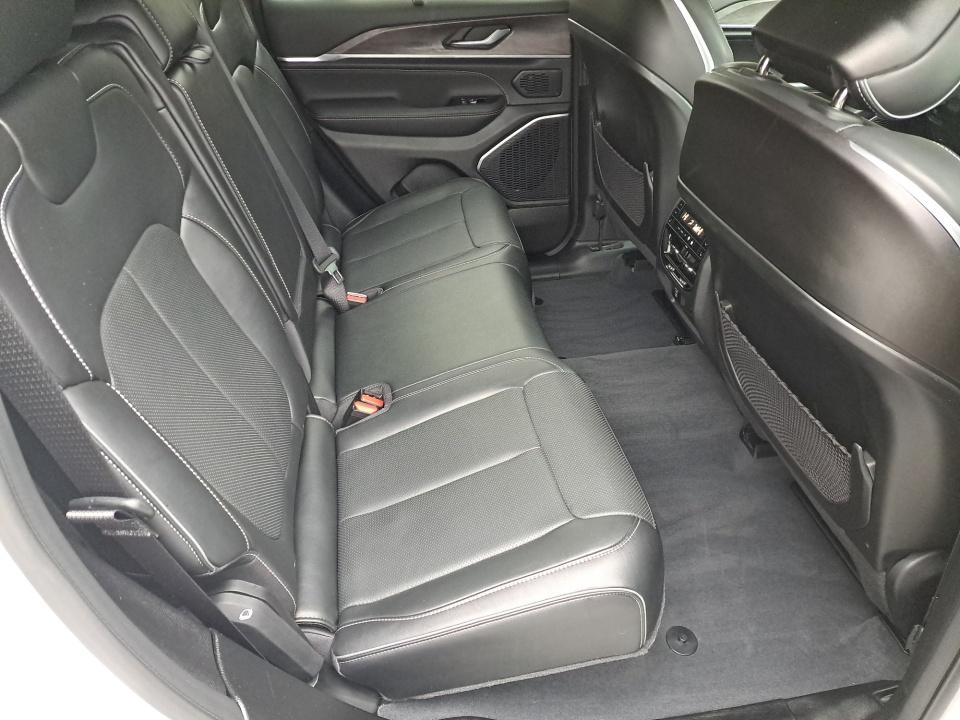 Used 2023 Jeep Grand Cherokee SUV