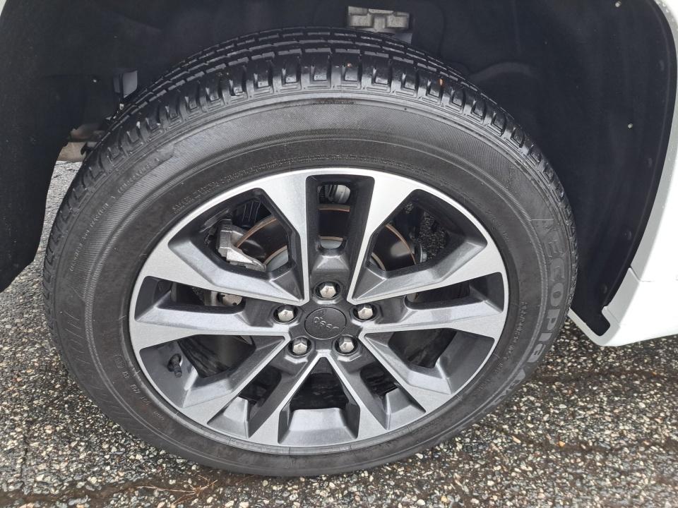 Used 2023 Jeep Grand Cherokee SUV