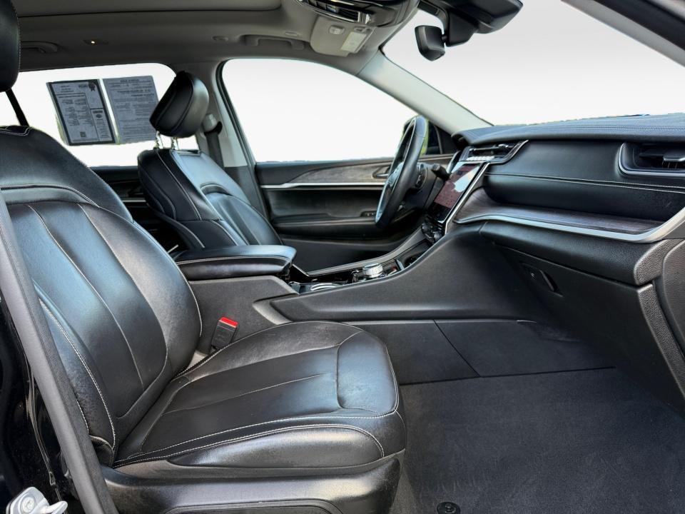 Used 2021 Jeep Grand Cherokee L SUV