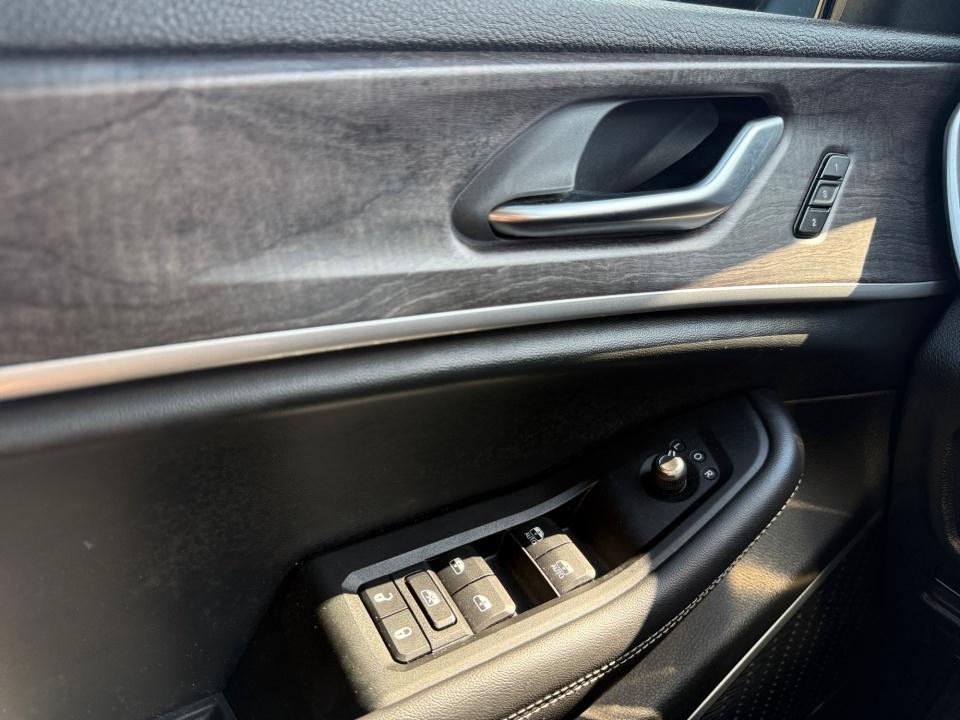Used 2021 Jeep Grand Cherokee L SUV