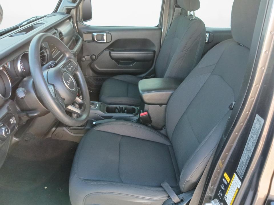 Used 2023 Jeep Gladiator Truck