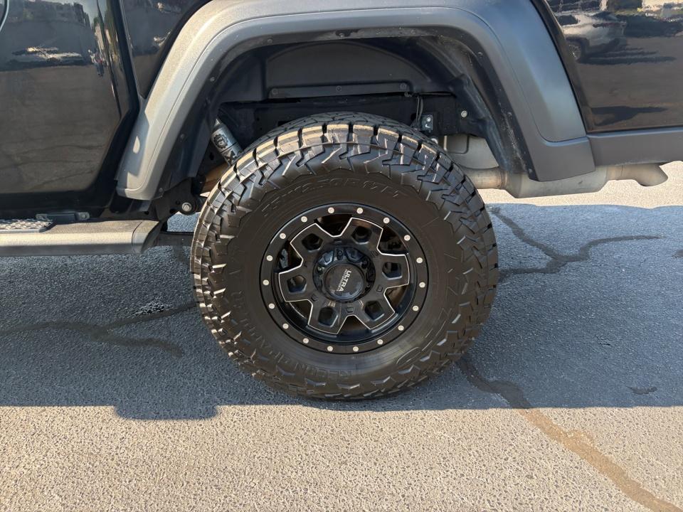 Used 2020 Jeep Gladiator Truck