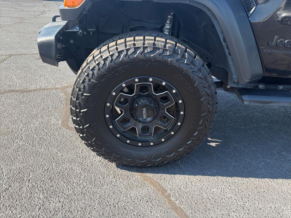 Used 2020 Jeep Gladiator Truck