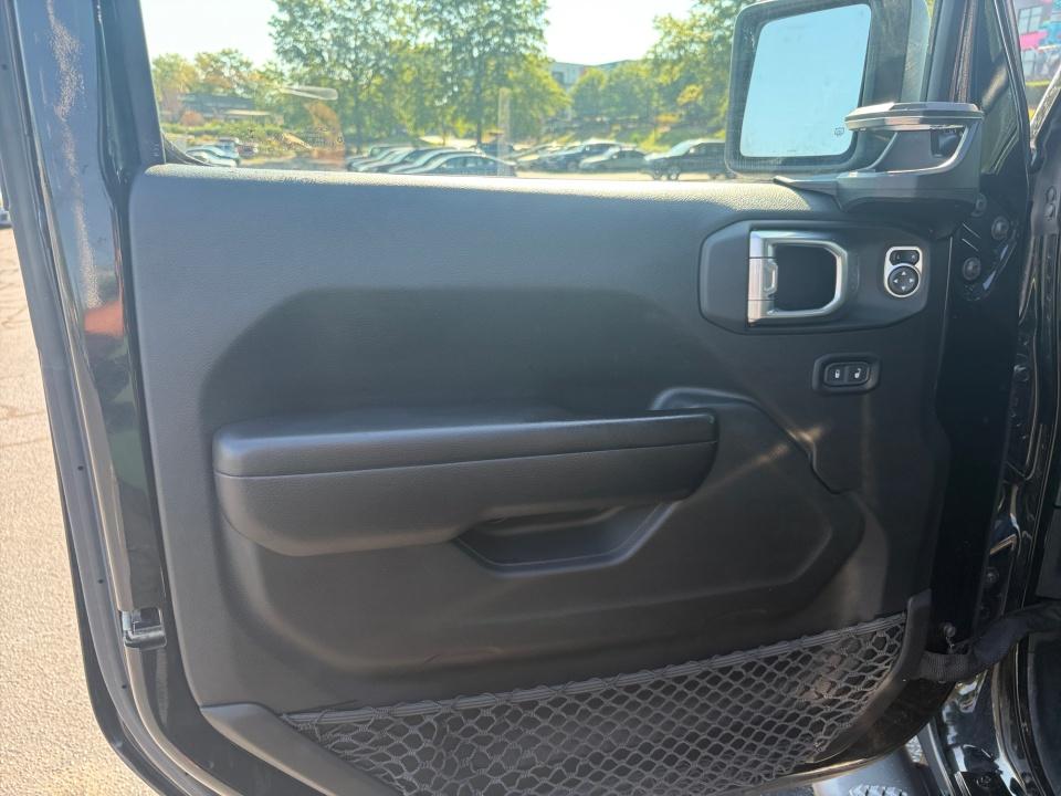 Used 2020 Jeep Gladiator Truck