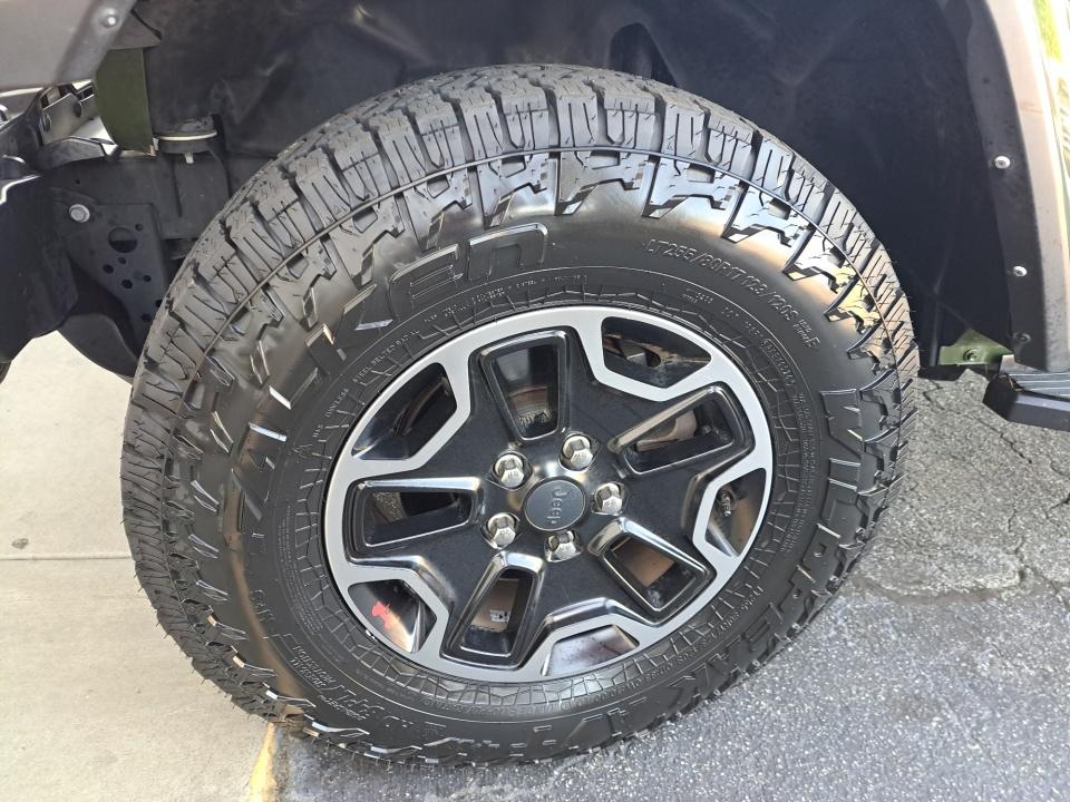 Used 2023 Jeep Gladiator Truck