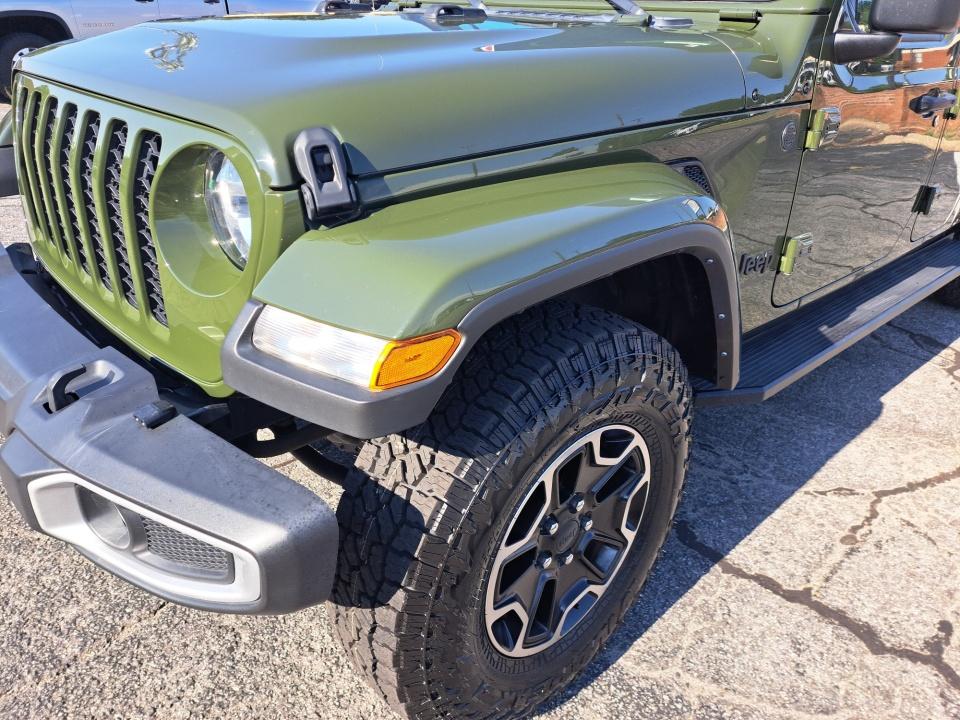 Used 2023 Jeep Gladiator Truck