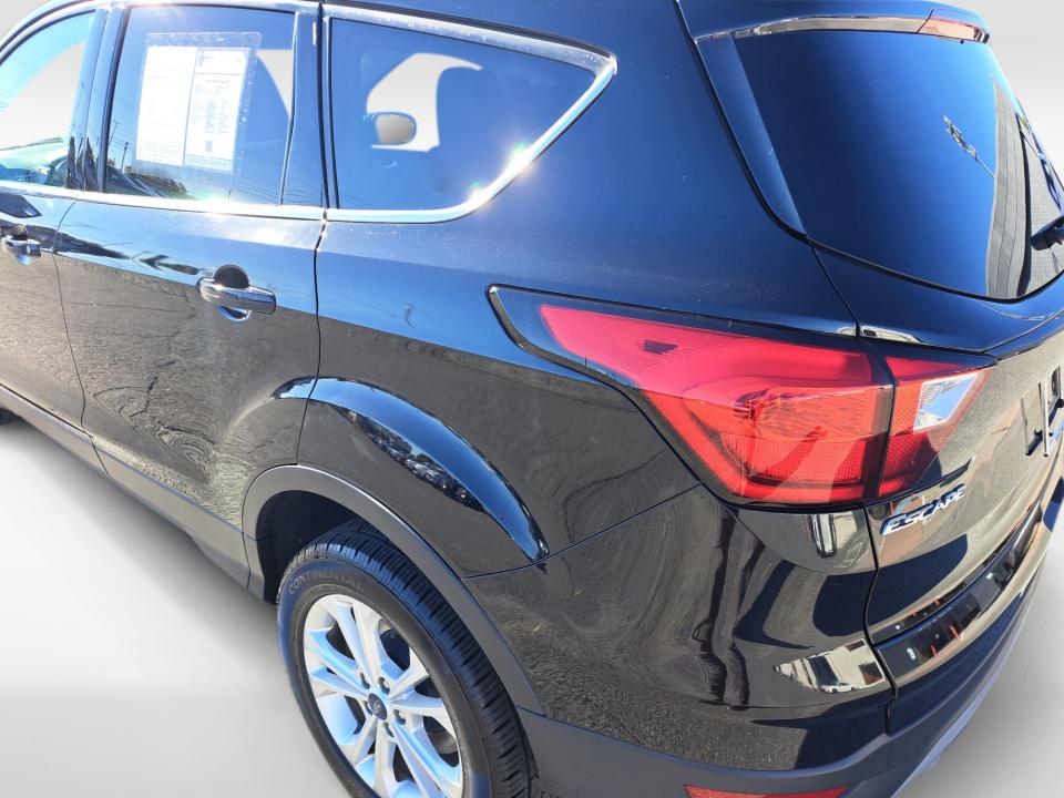 Used 2019 Ford Escape SUV