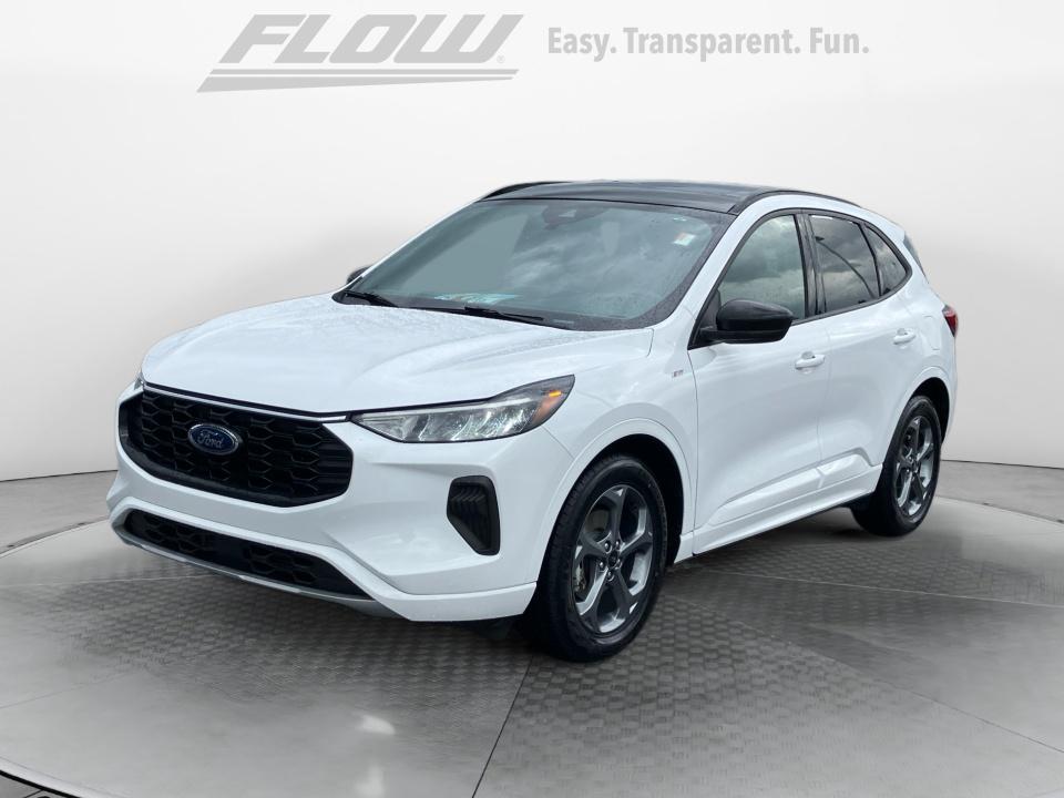 Used 2023 Ford Escape SUV