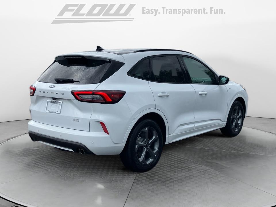 Used 2023 Ford Escape SUV