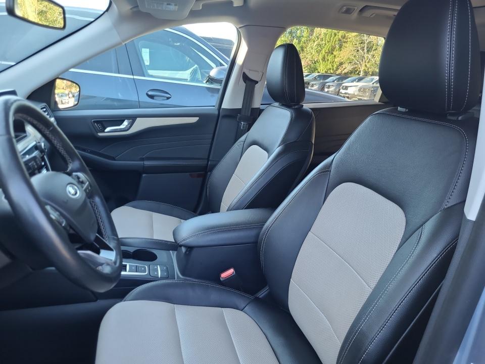 Used 2022 Ford Escape SUV