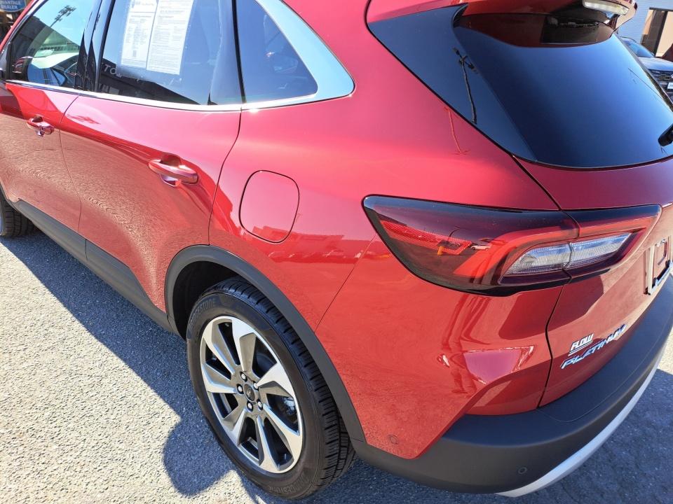 Used 2024 Ford Escape SUV