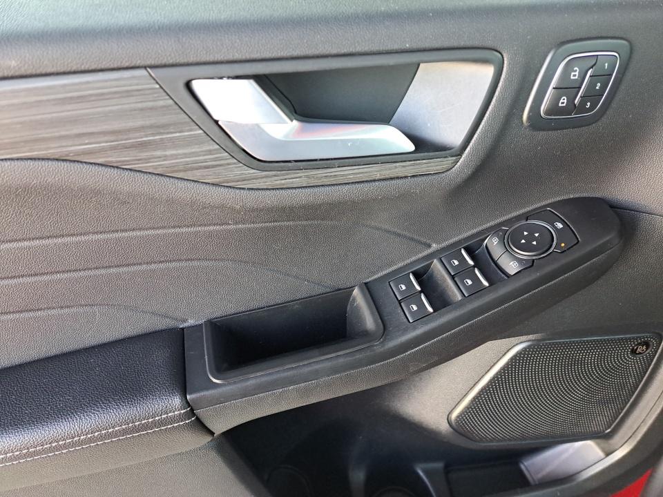 Used 2024 Ford Escape SUV
