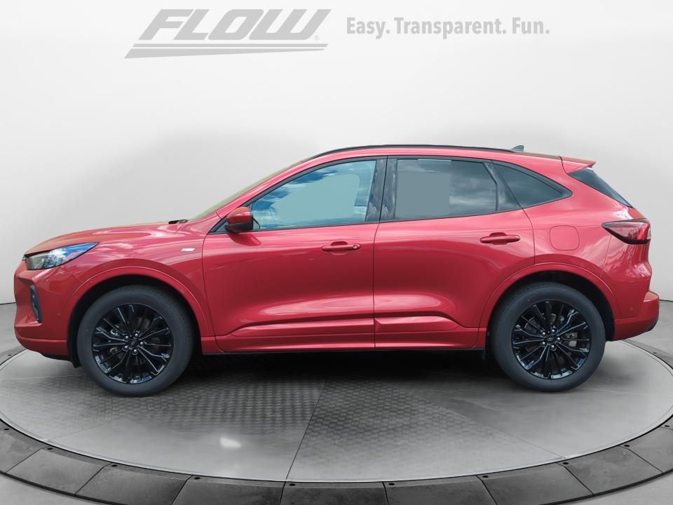 Used 2024 Ford Escape SUV