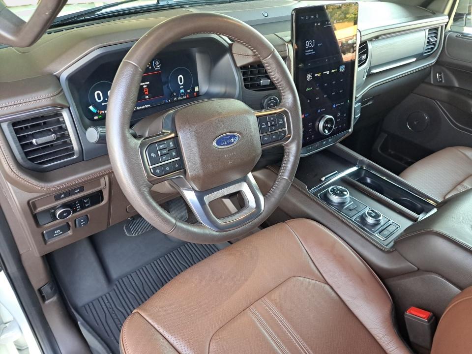 Used 2024 Ford Expedition SUV