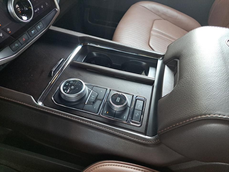 Used 2024 Ford Expedition SUV