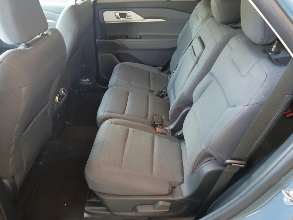Used 2025 Ford Explorer SUV
