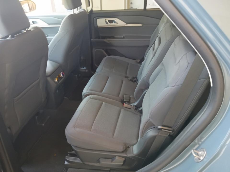 Used 2025 Ford Explorer SUV