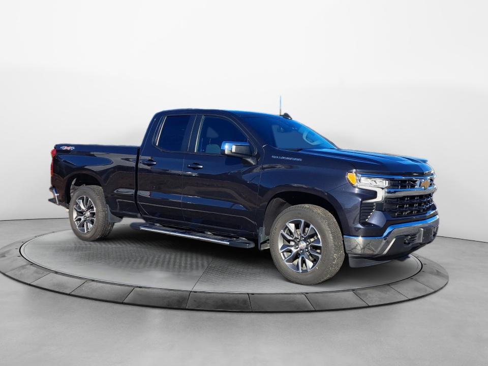 2023 Chevrolet Silverado 1500 LT's photo