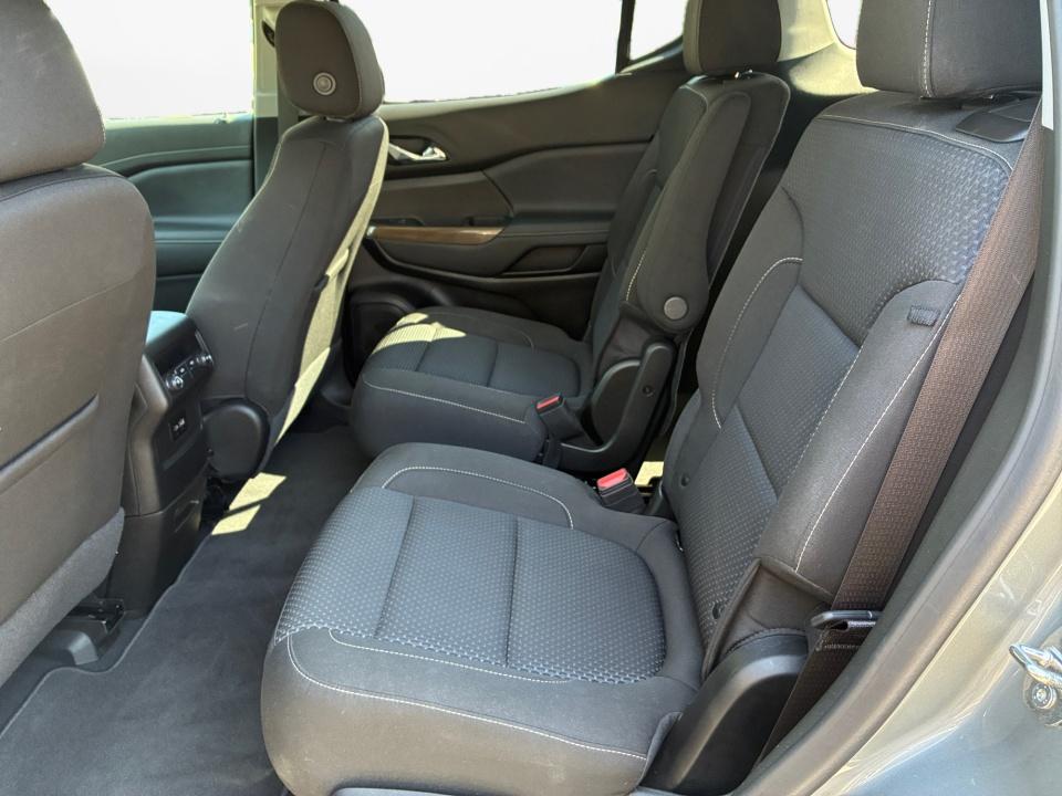Used 2023 GMC Acadia SUV