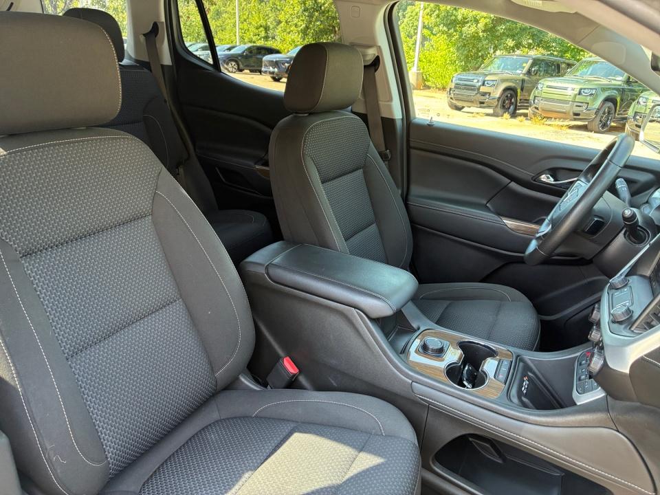 Used 2023 GMC Acadia SUV