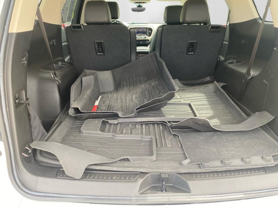Used 2023 GMC Acadia SUV