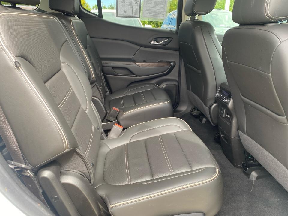 Used 2023 GMC Acadia SUV