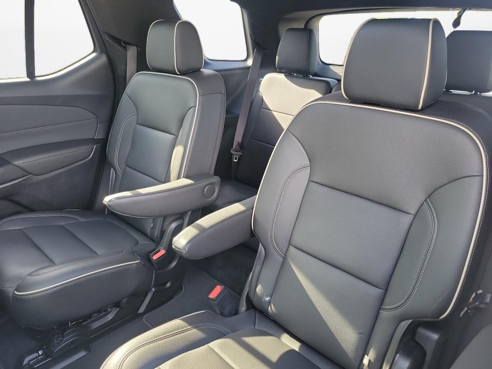 Used 2023 Chevrolet Traverse SUV