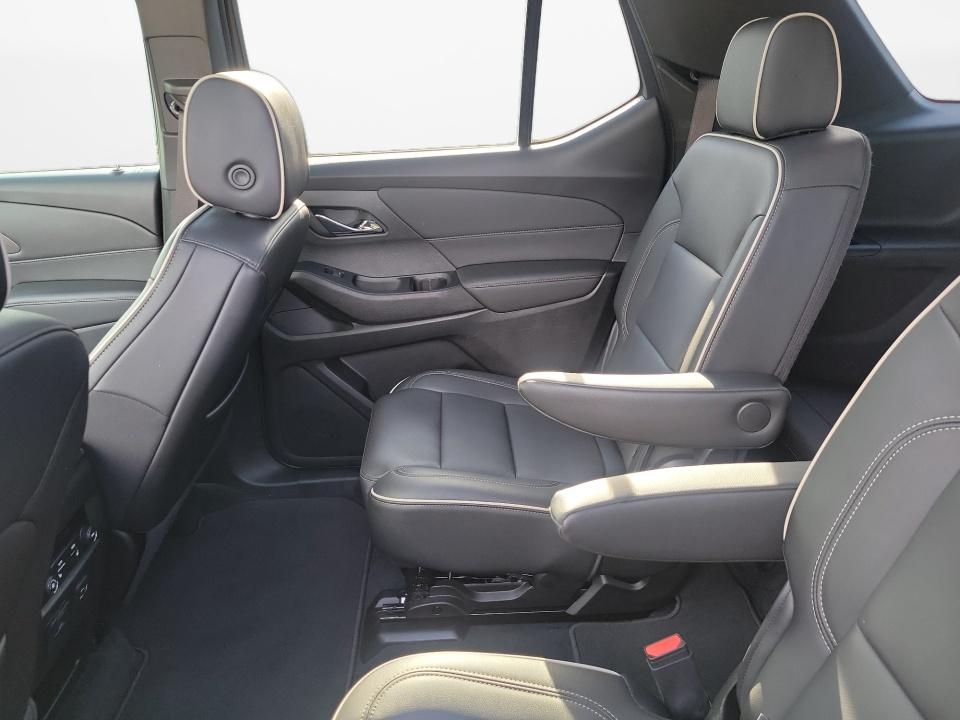 Used 2023 Chevrolet Traverse SUV