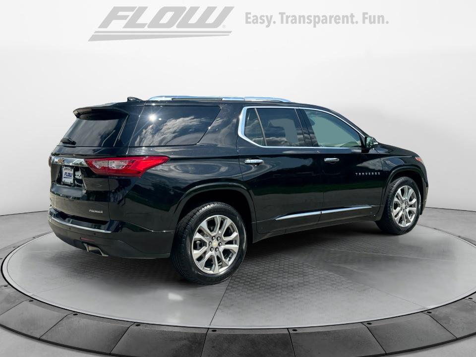 Used 2021 Chevrolet Traverse SUV