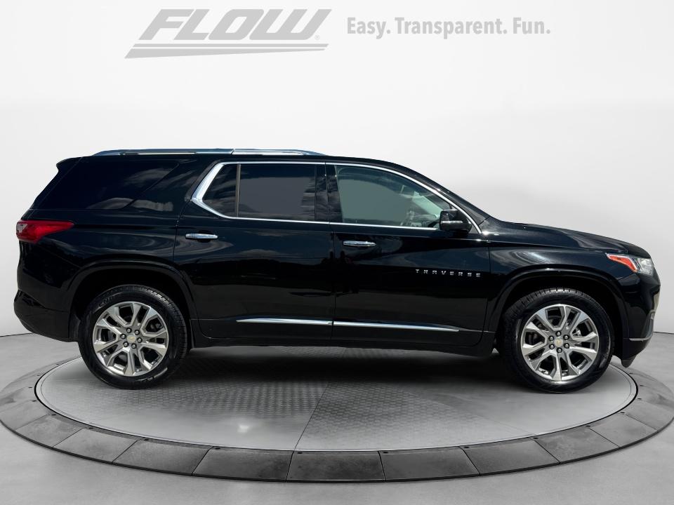 Used 2021 Chevrolet Traverse SUV
