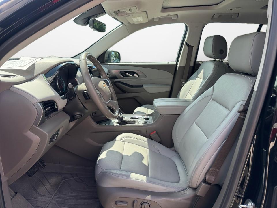 Used 2021 Chevrolet Traverse SUV