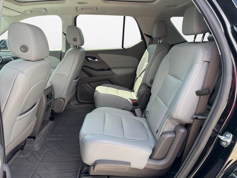 Used 2021 Chevrolet Traverse SUV