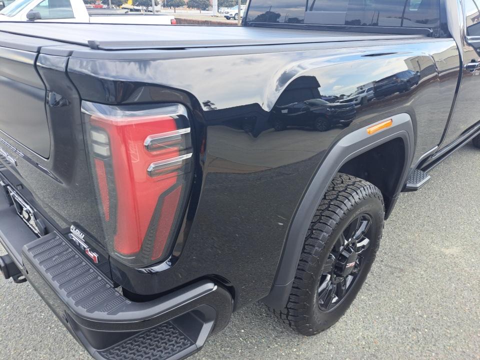 Used 2024 GMC Sierra 2500HD Truck