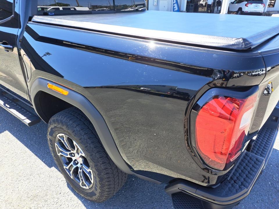Used 2024 GMC Canyon Truck