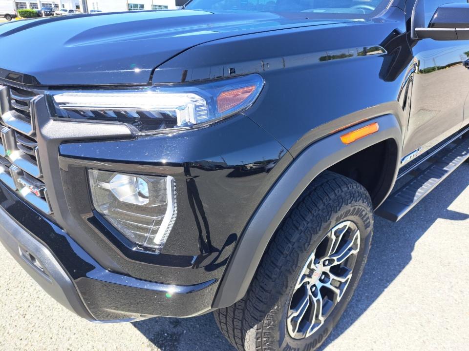 Used 2024 GMC Canyon Truck