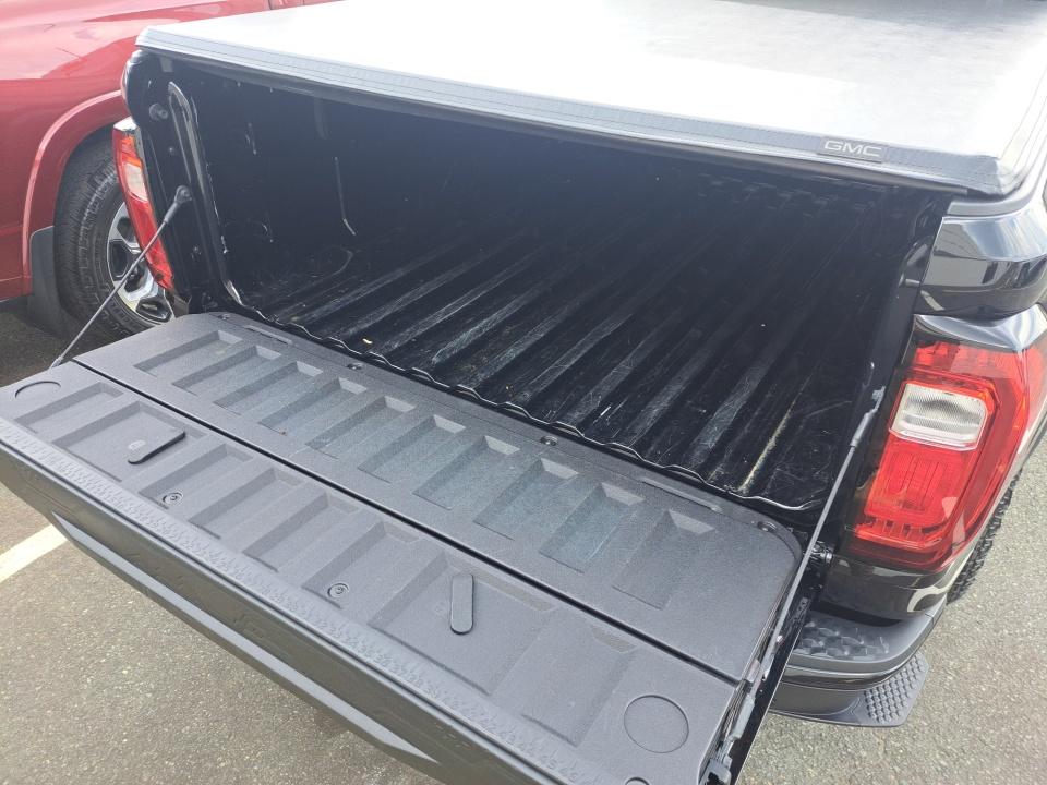Used 2024 GMC Canyon Truck