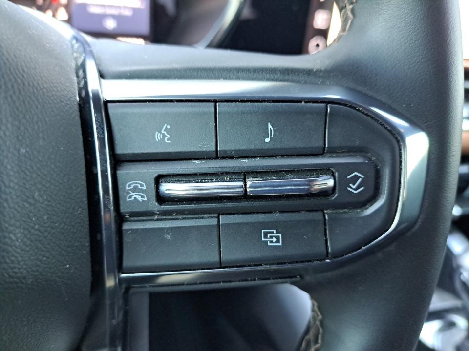 Used 2024 GMC Canyon Truck
