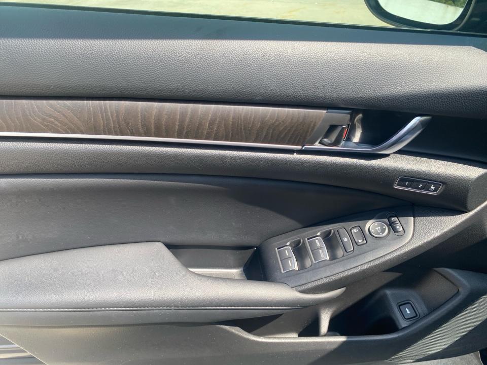 Used 2022 Honda Accord Hybrid Sedan