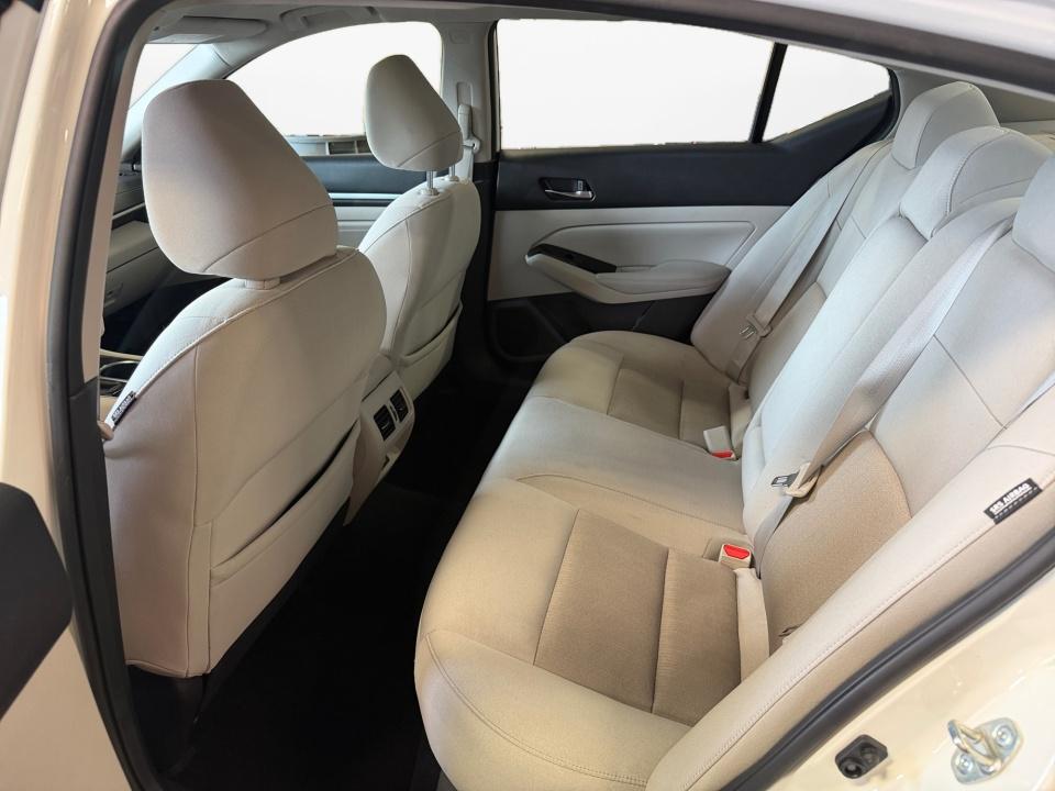 Used 2020 Nissan Altima Sedan