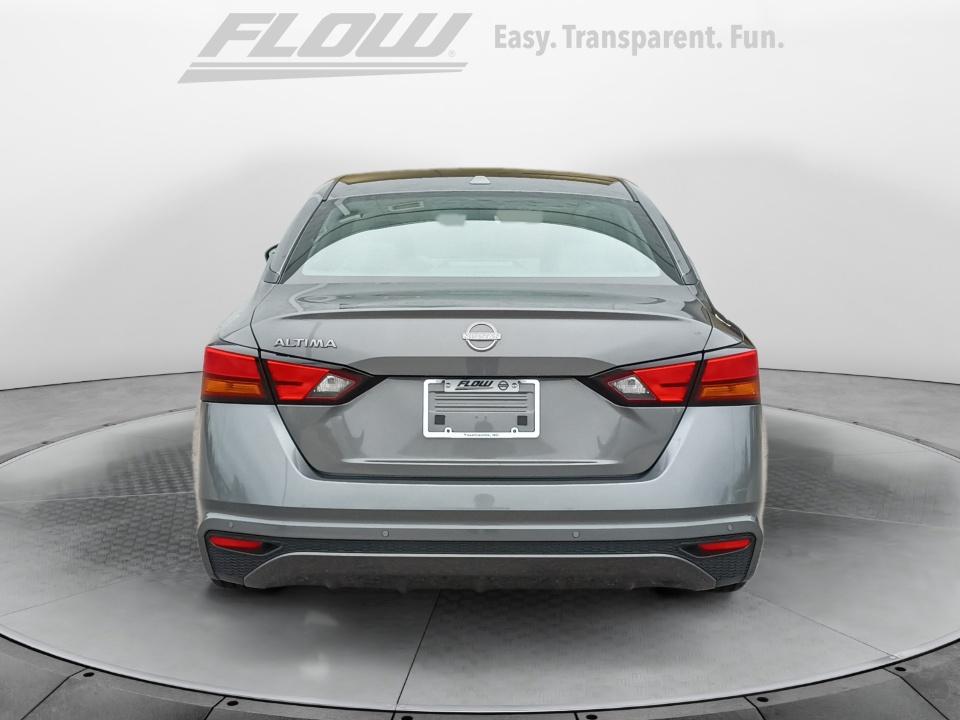 Used 2025 Nissan Altima Sedan