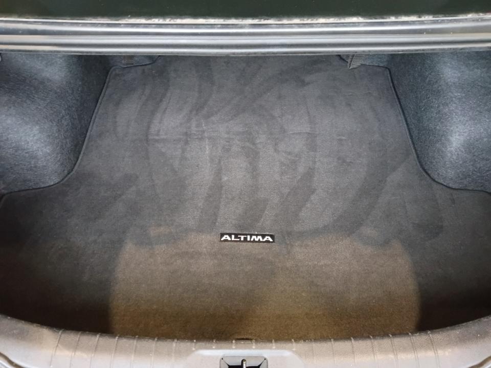 Used 2025 Nissan Altima Sedan